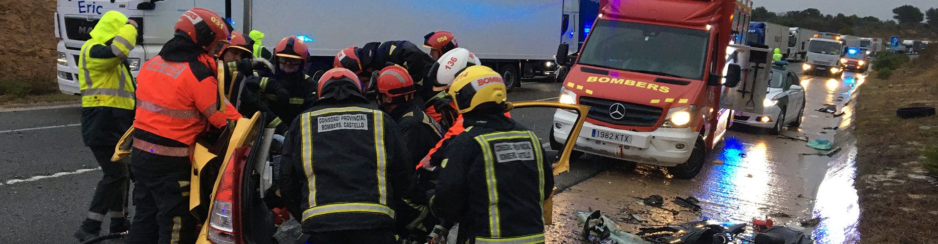 Tres fallecidos en accidente en Vilanova d’Alcolea, en la carretera CV13 a la altura del aeropuerto