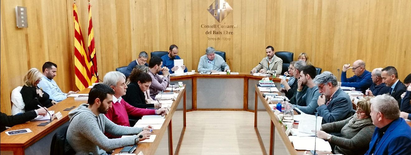 El ple del Consell Comarcal del Baix Ebre reclama la nul·litat de la sentència de l’1-O i dona suport al president Quim Torra