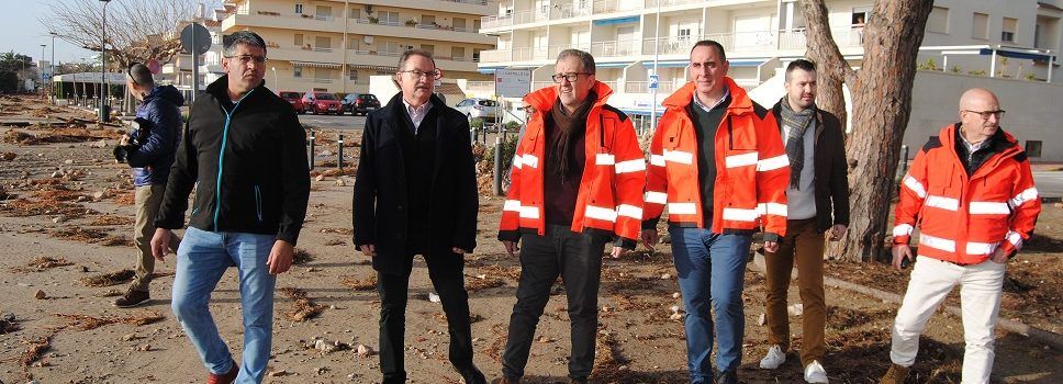 Alcossebre rep la visita del president de la Diputació Provincial per comprovar els danys del temporal