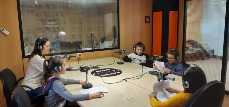 La segona edició de la campanya ‘L’escola fa ràdio’ arranca a l’emissora municipal de Benicarló