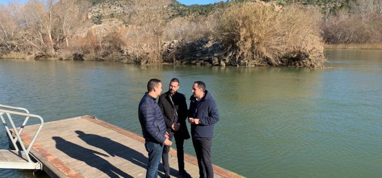 El Copate comença el tractament contra la plaga de la mosca negra a principi d’any