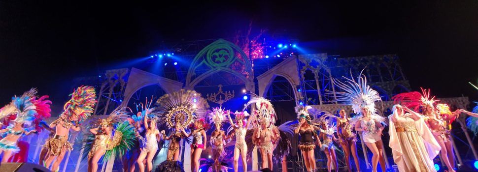 La gala de reines i reis del Carnaval de Vinaròs, en fotos