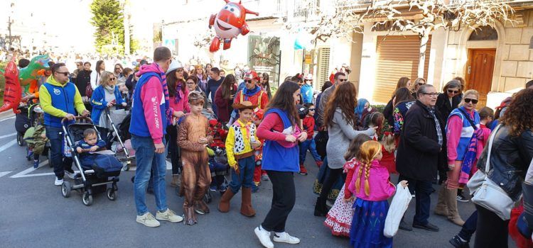 Videos de la cavalcada infantil del Carnaval de Vinaròs