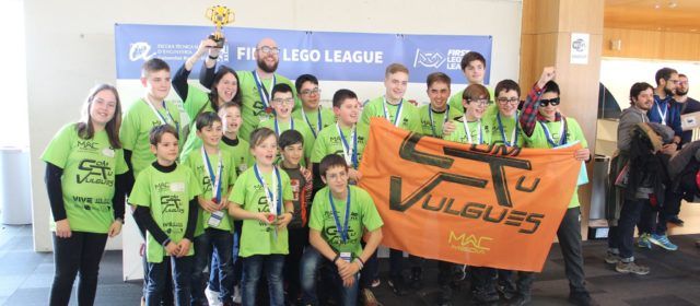 Xiquets de la Sénia i Vinaròs guanyen una competició de robots educatius