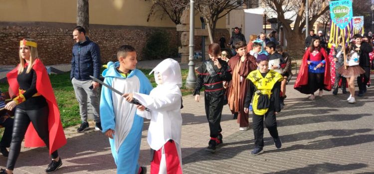 Los colegios de Vinaròs celebraron su Carnaval