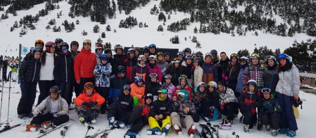 L’IES Joan Coromines de Benicarló esquía a Andorra