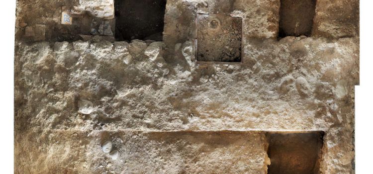 Un seguiment arqueològic documenta en unes obres la muralla de Vinaròs del segle XVI