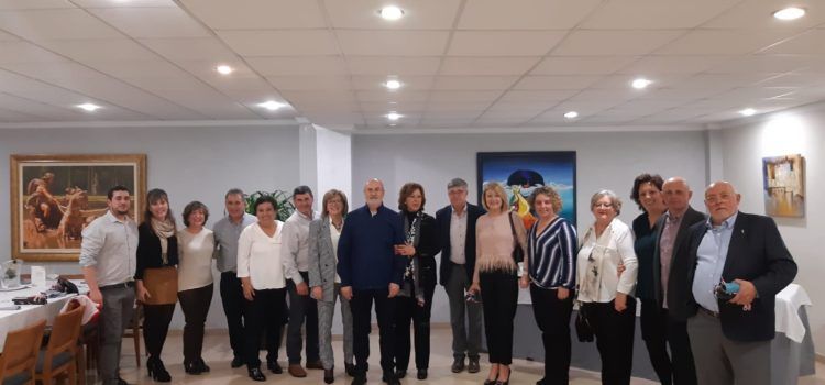 Rossell homenatja la directora del CRA La Bardissa Marisa Forner, per jubilar-se