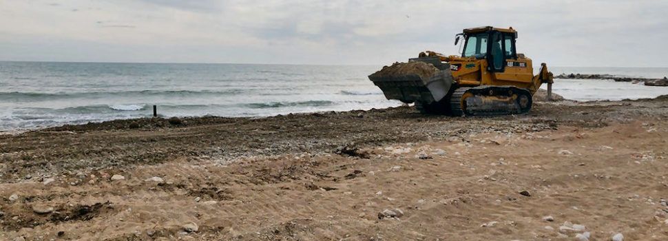 Costes inicia les feines de reparació del litoral de Vinaròs