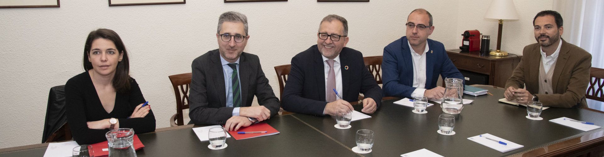 Diputació i Generalitat signaran un conveni per a dissenyar un pla de mobilitat, transports i carreteres a la província de Castelló