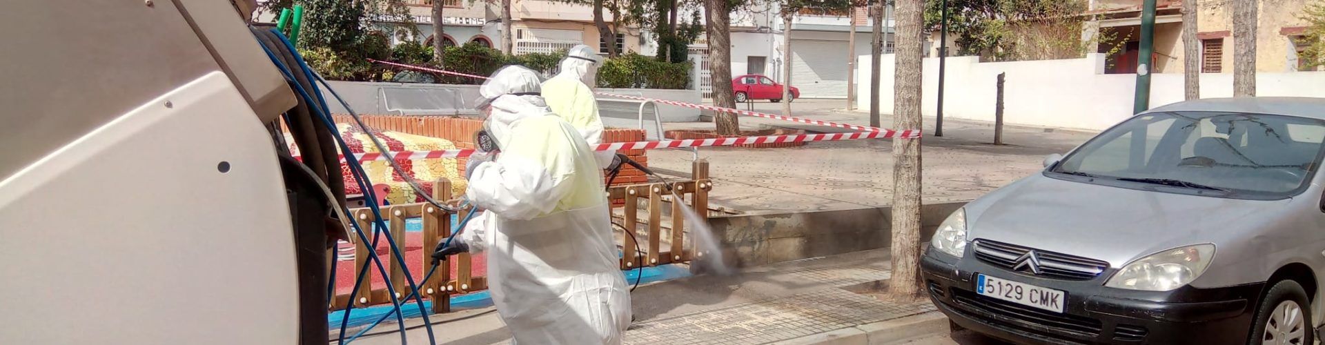 Desinfecció de les zones amb més perill del municipi d’Alcanar