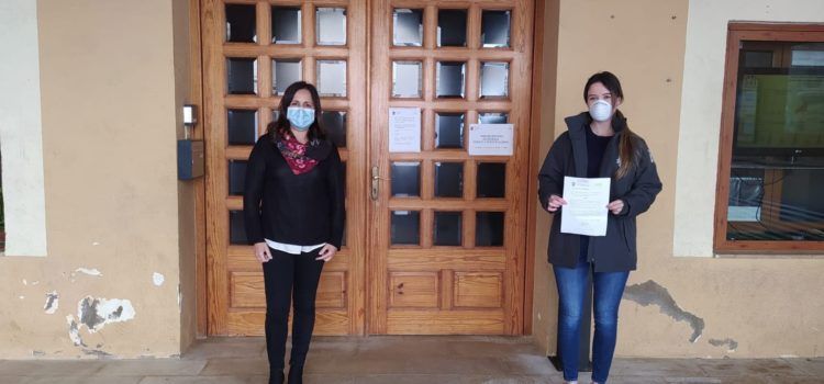 Joves i entitats ajuden contra el coronavirus a Albocàsser