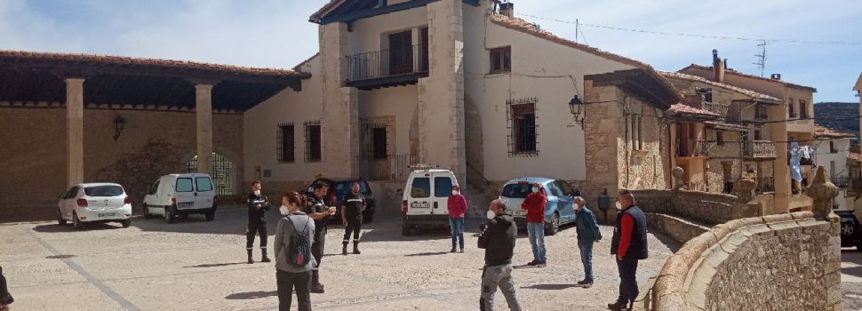 Castellfort acull un curs de la UME sobre treballs de desinfecció