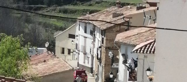 Els Bombers desinfecten els carrers de Palanques