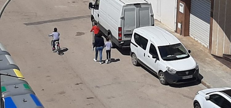 Cap incidència en el primer dia de sortida al carrer dels xiquets i xiquetes d’Alcanar