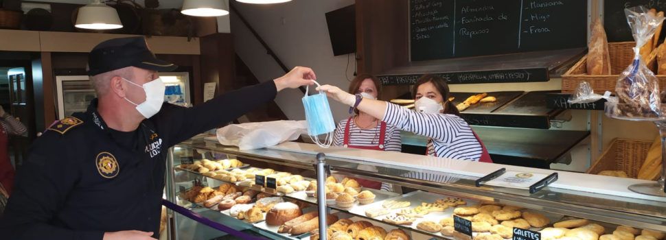 L’Ajuntament de Vinaròs distribueix mascaretes entre els comerços i empreses pel coronavirus