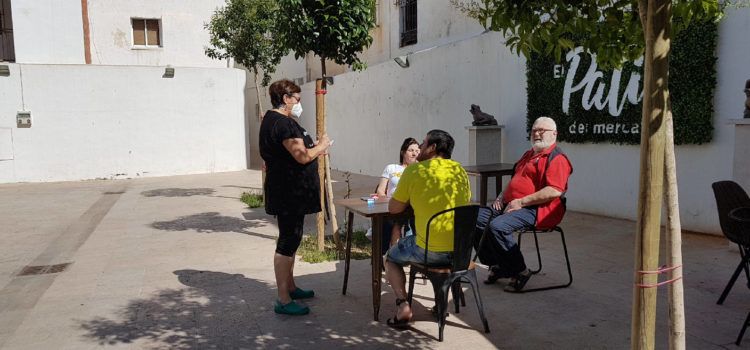 El mercado municipal de Vinaròs va recuperando “su normalidad”
