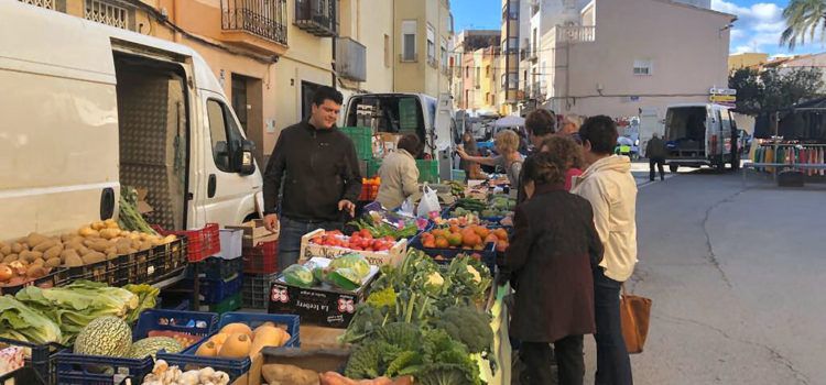 Alcalà de Xivert reobre el mercat ambulant el divendres 8 de maig