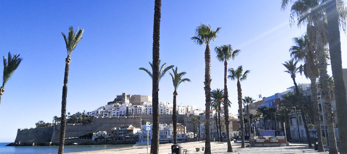El Ayuntamiento de Peñíscola facilita que más de medio millón de euros quede en la caja de hosteleros y comerciantes 