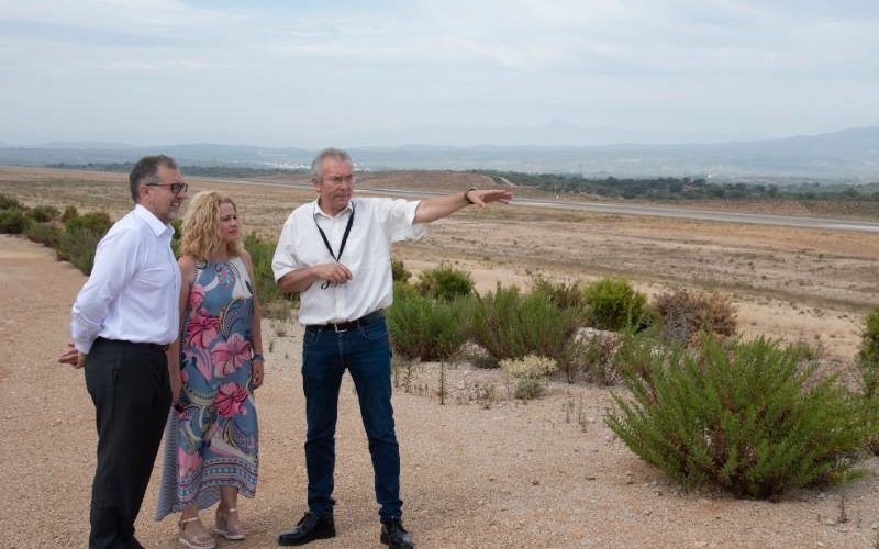 Plataforma industrial i el centre de manteniment per a l’aeroport de Castelló i connexió aèria amb Bilbao