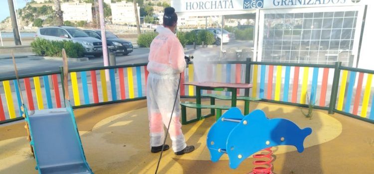 Peñíscola prepara los parques infantiles para su reapertura