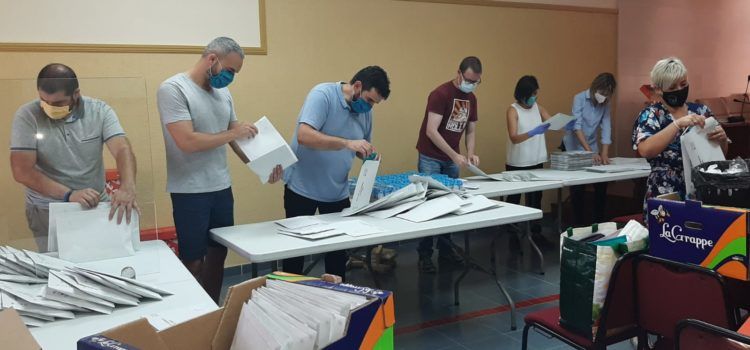 Els diplomes i les mascaretes de superherois i superheroïnes causen furor a Alcanar