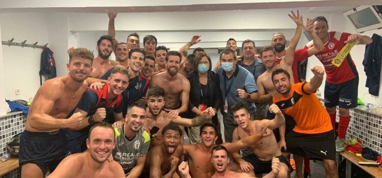 El Benicarló vuelve a Tercera División 27 años después tras derrotar al Burriana en la tanda de penaltys