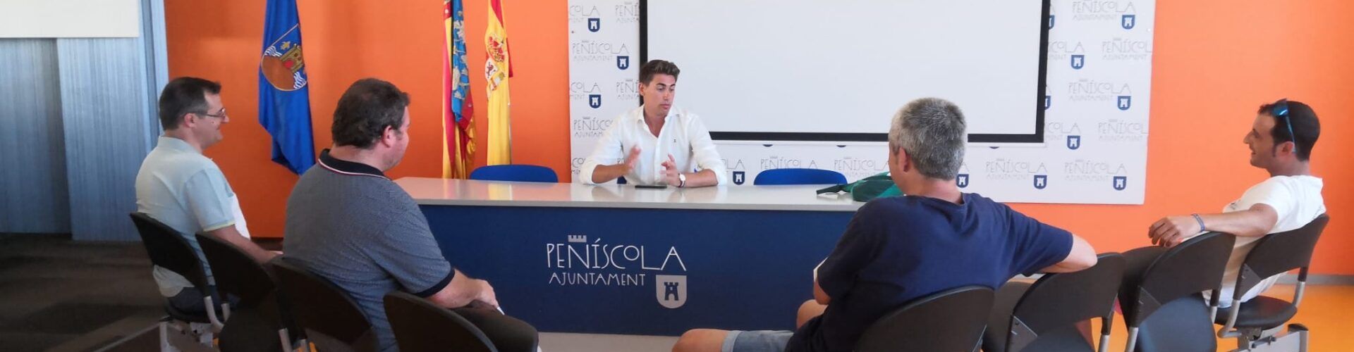 Les associacions de Peníscola es bolquen en els preparatius per a la celebració de la tradició al setembre