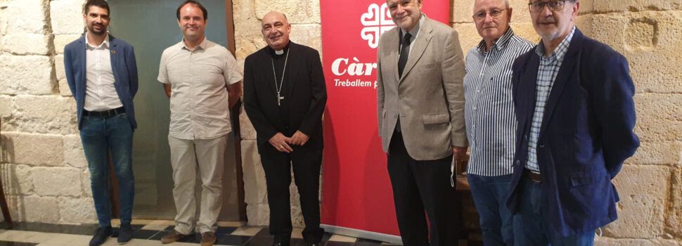El sotsdelegat del Govern de l’Estat Joan Sabaté ha visitat les instal·lacions de Càritas Diocesana de Tortosa