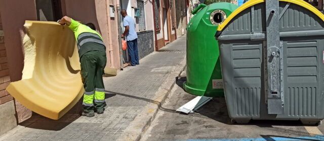 Benicarló posa en marxa una campanya per a frenar l’abandonament de residus