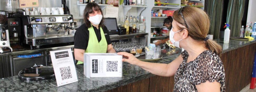 La Associació Alt Maestrat promou el turismo segur al digitalitzar les cartes dels restaurants