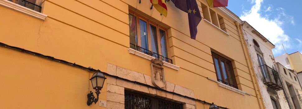 L’Ajuntament d’Alcalà-Alcossebre convoca un nou Pla d’Ocupació amb quatre llocs d’auxiliar d’ajuda a domicili i assistent domiciliari
