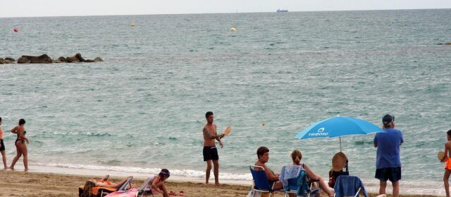 El turismo en la provincia castellonense se resiente por los brotes en comunidades autónomas vecinas