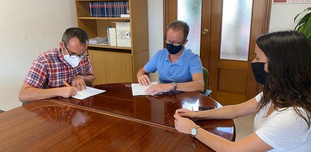 L’Ajuntament d’Alcalà-Alcossebre i l’IES Serra d’Irta renoven el conveni de col·laboració del Programa Aula Compartida