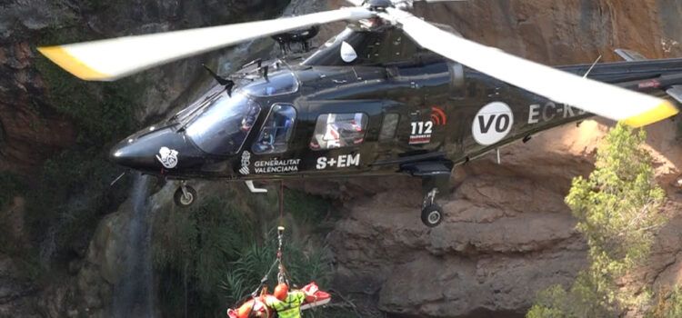 Els bombers de la Diputació efectuen 42 actuacions de rescat a la muntanya durant l’estiu, un 180% més que en 2019