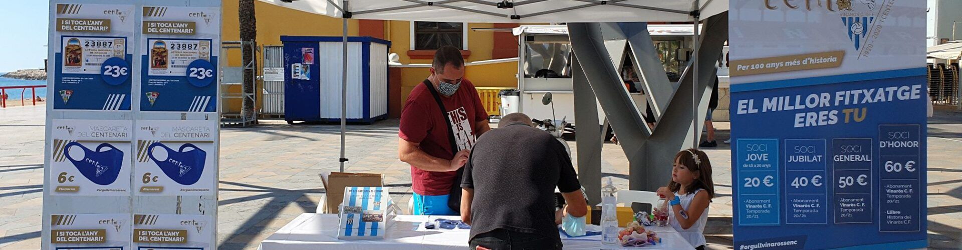 El Vinaròs C.F. capta socis en aquesta jornada de Botigues al carrer