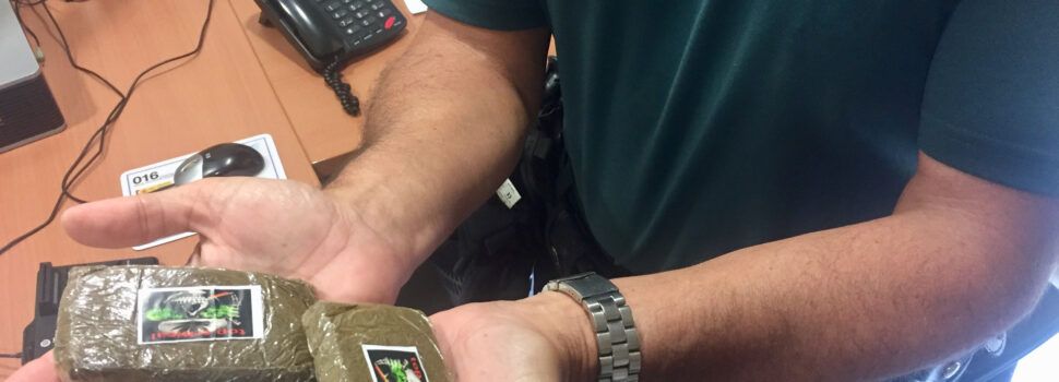 Detenidos 3 ocupantes de un vehículo por tráfico de drogas en Sorita