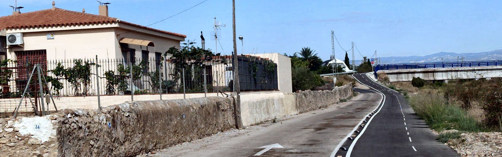 Una vecina de Vinaròs se clava una varilla de hierro en accidente doméstico