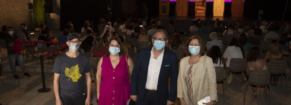 La Diputació suma teatre, conferències i concerts en una programació cultural “de luxe” per al Castell de Peníscola