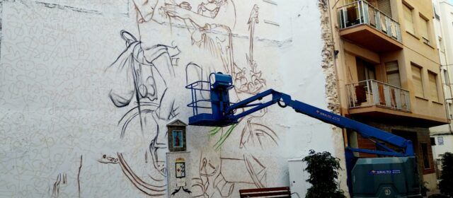 Serveis Socials Benicarló promou la igualtat i la multiculturalitat amb un gran mural al carrer del Riu