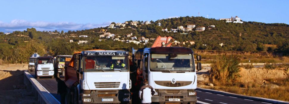 Fotos: prova de càrrega del pont de l’ermita a Vinaròs