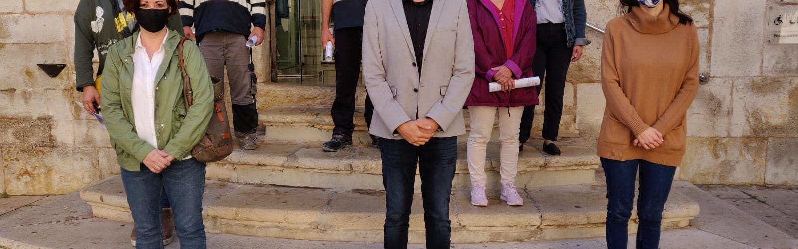 L’Ajuntament de Vinaròs contracta sis veïns aturats a través programa EMCORP