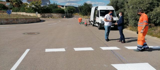 L’Ajuntament de Peníscola millora la senyalització vial en múltiples punts del municipi