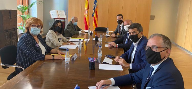 José Martí planteja a la ministra Política Territorial la urgència d’agilitar els tràmits administratius en els xicotets ajuntaments