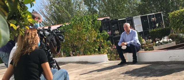 La Sexta grava al cementiri d’Alcanar sobre els deportats als camps nazis