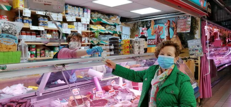 Comença la campanya promocional per animar a comprar al xicotet comerç local de Benicarló