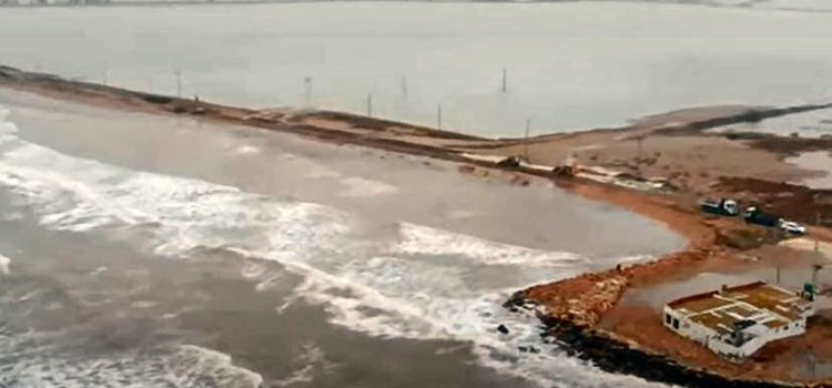 Investigadors de la URV veuen urgent actuar al delta de l’Ebre i defensen l’aportació de sediments