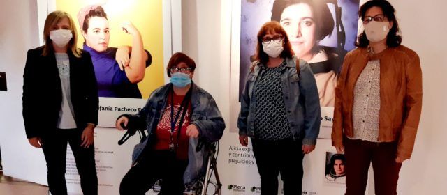 Serveis Socials de Benicarló reivindica amb una exposició els drets de les dones amb discapacitat intel·lectual