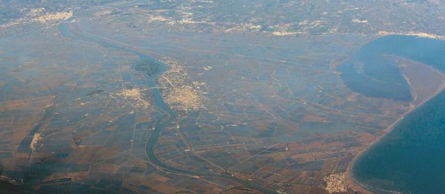 Hugo Morán presenta los avances en la elaboración del Plan para la protección del Delta del Ebro a los agentes sociales de la zona