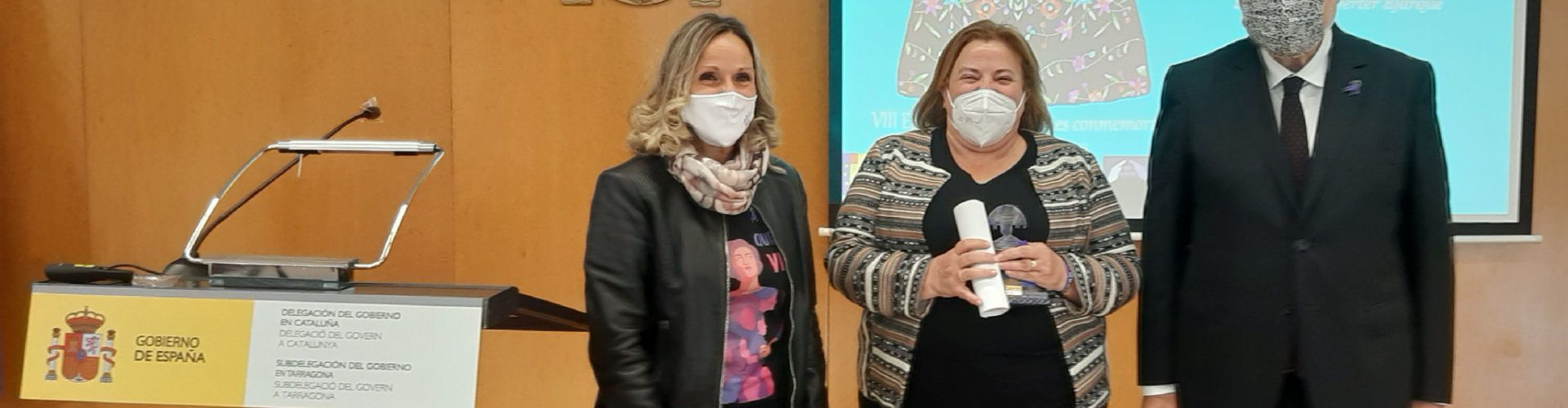 Joan Sabaté entrega el reconocimiento Meninas 2020 a la Oficina de Atención a la Víctima del Delito de Terres de l’Ebre